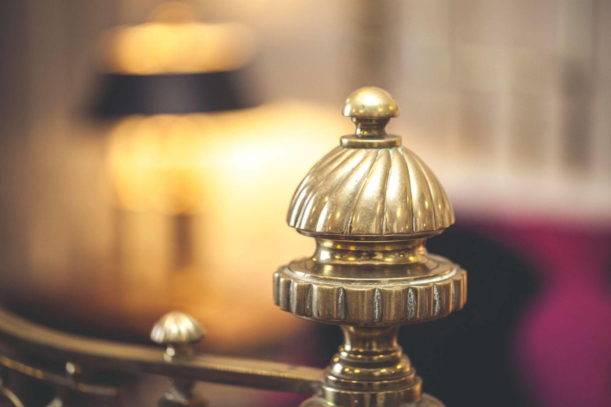The Bell Hotel Winslow Екстериор снимка